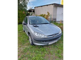 PEUGEOT 206 1.1 Open