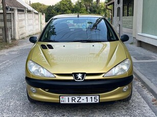 PEUGEOT 206 1.1 Presence 64221km!