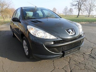 PEUGEOT 206+ 1.1 Urban