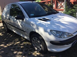 PEUGEOT 206 1.4 HDi Van