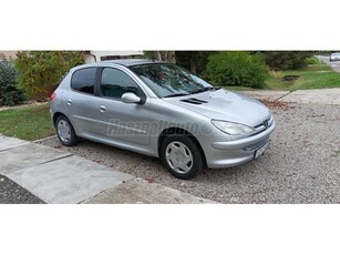 PEUGEOT 206 1.4 Presence