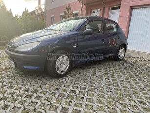 PEUGEOT 206 1.4 Presence