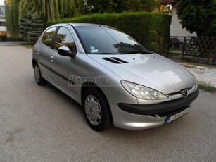 PEUGEOT 206 1.4 Riviera II. MAGYARORSZÁGI.2.TULAJ.KLÍMA.2 ISOFIX.METÁL FÉNYEZÉS!