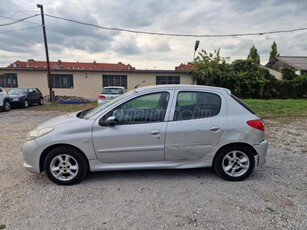 PEUGEOT 206+ 1.4 Urban