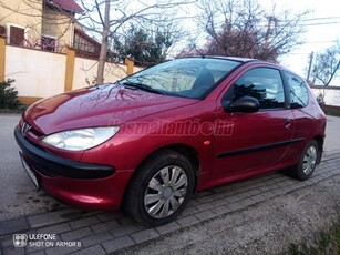 PEUGEOT 206 1.9 D XT