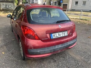 PEUGEOT 207 1.4 16V Trendy