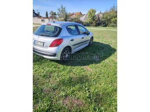 PEUGEOT 207 1.4 HDi Trendy