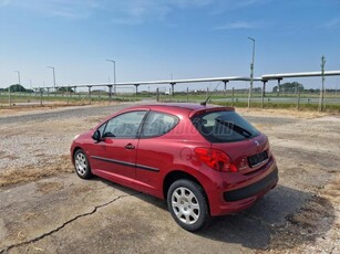 PEUGEOT 207 1.4 Urban