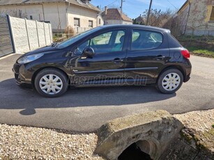 PEUGEOT 207 1.4 VTi Trendy