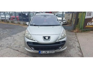 PEUGEOT 207 1.6 HDi Sporty