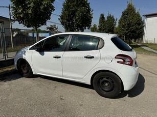 PEUGEOT 208 1.4 HDi Van