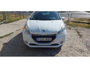 PEUGEOT 208 1.6 e-HDi Allure