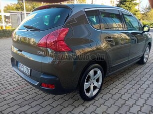 PEUGEOT 3008 1.6 HDi Allure Mocsármetál gyönyörűség 196ekm-rel!