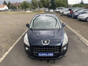 PEUGEOT 3008 1.6 HDi Confort Pack SZÉP ÁLLAPOTBAN! LEINFORMÁLHATÓ!