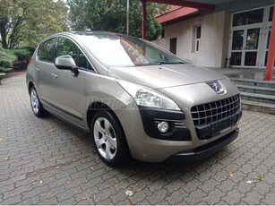 PEUGEOT 3008 1.6 THP Premium Pack