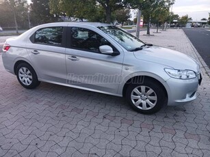 PEUGEOT 301 1.6 VTi Allure E6