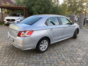 PEUGEOT 301 1.6 VTi Style Plus