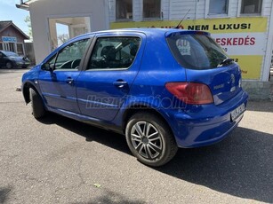 PEUGEOT 307 1.4 Presence ITT és MOST AKCIÓ!!! KLIMA/TOLATÓRADAR