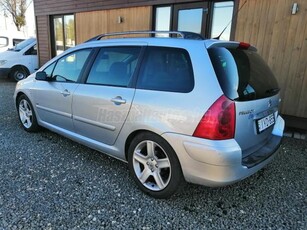 PEUGEOT 307 2.0 HDi Premium