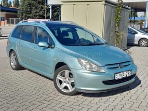 PEUGEOT 307 SW 1.6 Premium GYÁRI 2DB KULCS/TEMPOMAT/AC/PANORÁMA TETŐ/ PLUSZ 4DB TÉLIGUMI