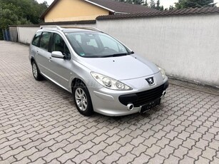 PEUGEOT 307 SW 1.6 Symbole Panoráma