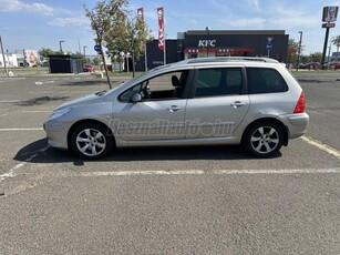 PEUGEOT 307 SW 2.0 HDi Premium