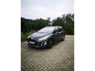 PEUGEOT 308 1.6 e-HDi Allure