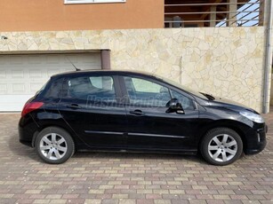 PEUGEOT 308 1.6 VTi Premium