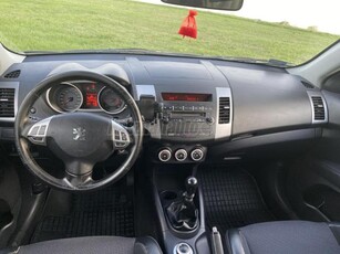 PEUGEOT 4007 2.2 HDi Feline FAP (7 személyes )