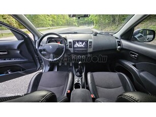 PEUGEOT 4007 2.2 HDi Premium FAP (7 személyes )