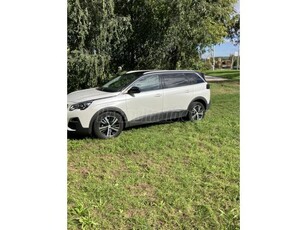 PEUGEOT 5008 1.2 PureTech Active Pack (7 személyes ) Friss Szervíz. műszaki. új fékbetét. tárcsa. pajzs védelem