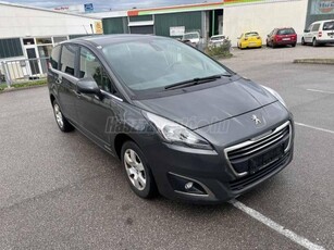 PEUGEOT 5008 1.6 BlueHDi Active EAT6 (7 személyes ) Automata- Navi- Kamera