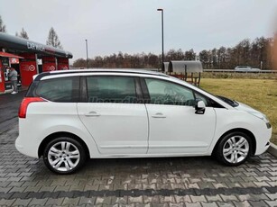 PEUGEOT 5008 1.6 e-HDi Active 2TR