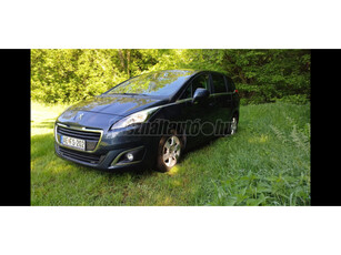 PEUGEOT 5008 1.6 e-HDi Active 2TR Peugeot 5008