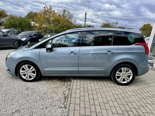 PEUGEOT 5008 1.6 HDi Active 180.00KM-ÜVEGTETŐ-HEA-UP-DIGITKLÍMA-ALU-PDC