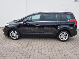 PEUGEOT 5008 1.6 THP Allure 86ezer Km! Head-up. Xenon. NAVI. Panoráma Tetős