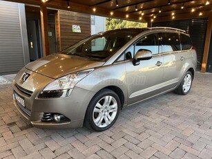 PEUGEOT 5008 1.6 THP Allure