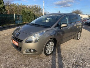 PEUGEOT 5008 2.0 HDi Premium Pack FRISS MŰSZAKI.ÜVEGTETŐ