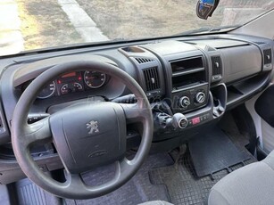 PEUGEOT BOXER 2.2 HDi 300 Combi L1H1