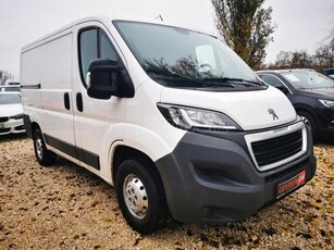 PEUGEOT BOXER 2.2 HDi 300 FT L1H1 Access Sz.könyv! Klíma! Burkolt raktér!