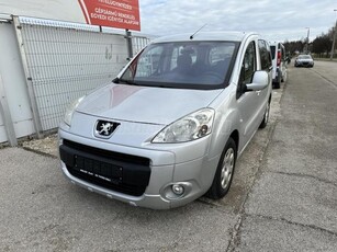 PEUGEOT PARTNER Tepee 1.6 HDi Active KITŰNŐ ÁLLAPOT. FRISS VIZSGA.HOROG