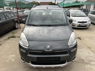 PEUGEOT PARTNER Tepee 1.6 HDi Active SZERVIZKÖNYVES