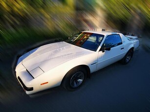 PONTIAC FIREBIRD V8 - ÉRV. OT RENDSZÁMMAL