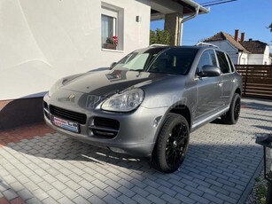 PORSCHE CAYENNE S Tiptronic NAGYSZERVIZ UTÁN. SZAKSZERVIZBEN ÁTVIZSGÁLT. 20-as BBS kerék. facelift kiegészí