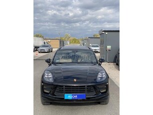 PORSCHE MACAN Turbo PDK 21/Turbo/Bézs Belső