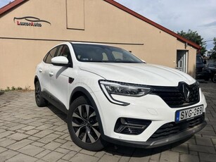 RENAULT ARKANA 1.3 TCe mild Hybrid Zen EDC Navi.Ülésfűtés.Sávváltó Asszisztens