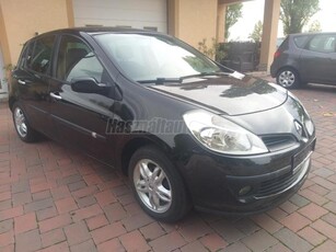 RENAULT CLIO 1.2 16V Authentique Plus