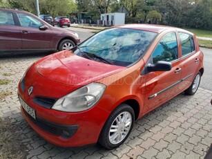 RENAULT CLIO 1.2 16V Authentique Plus