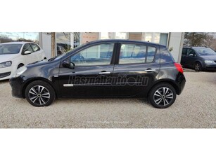 RENAULT CLIO 1.2 16V Cinetic RipCurl