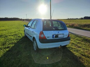 RENAULT CLIO 1.2 Azure